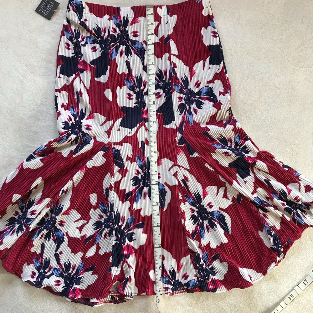 Floral skirt